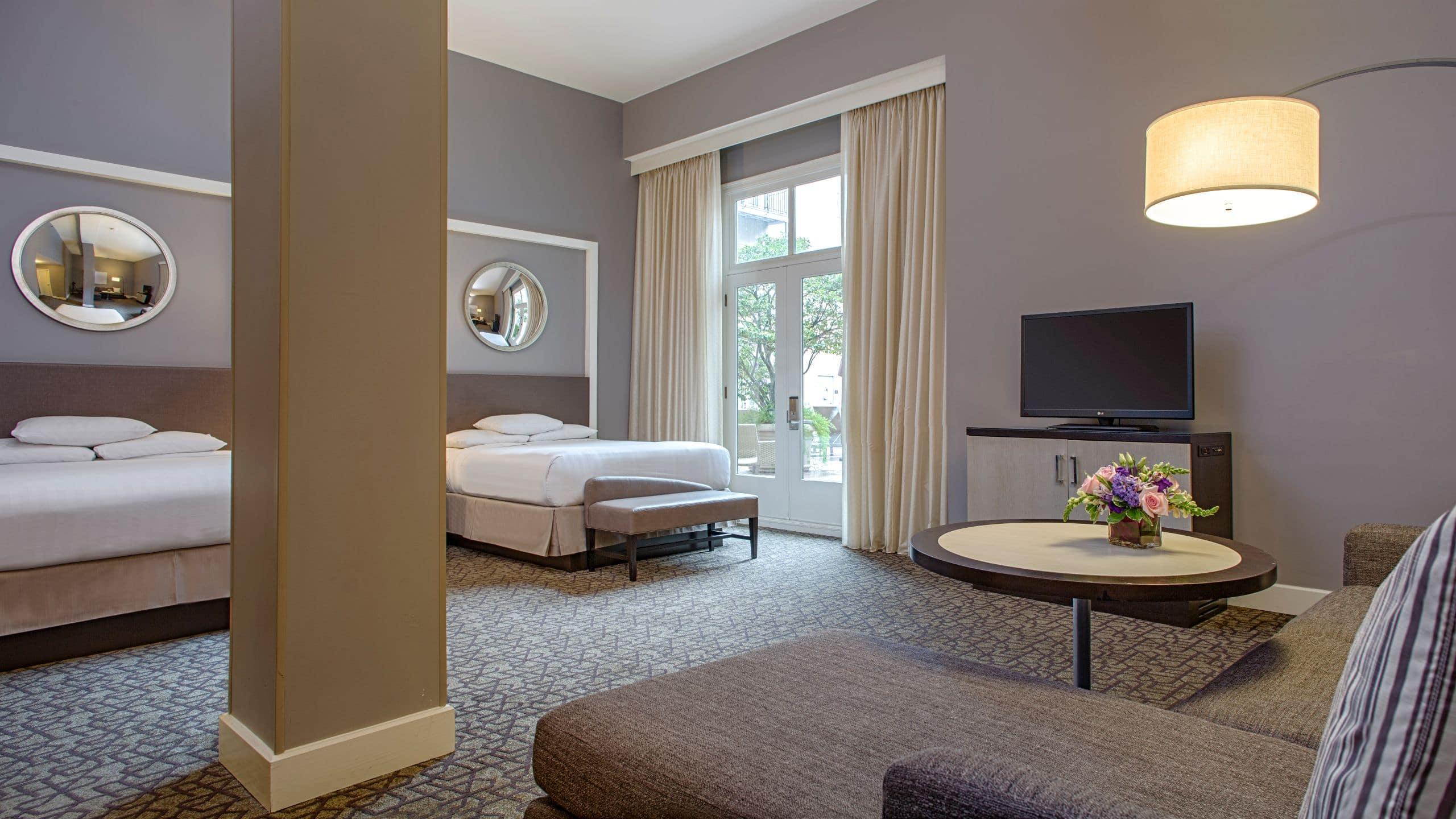 Hyatt Centric French Quarter Hotel 4*