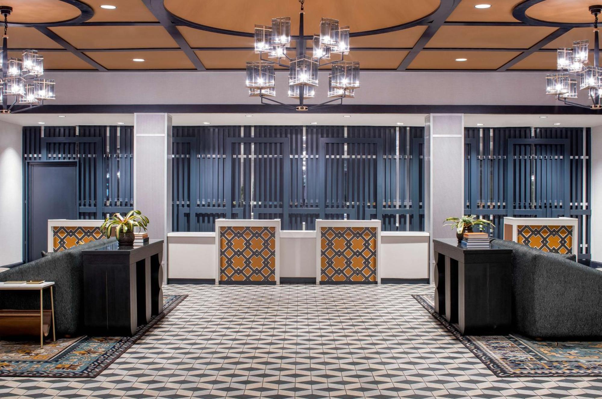 Hyatt Centric French Quarter 4*
